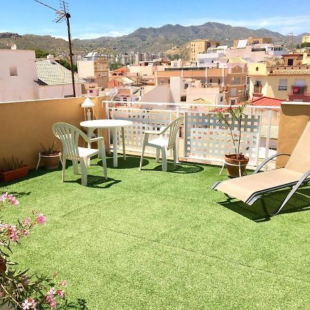 Room With Single Bed In Typical Townhouse With Rooftop Terrace Málaga Eksteriør billede