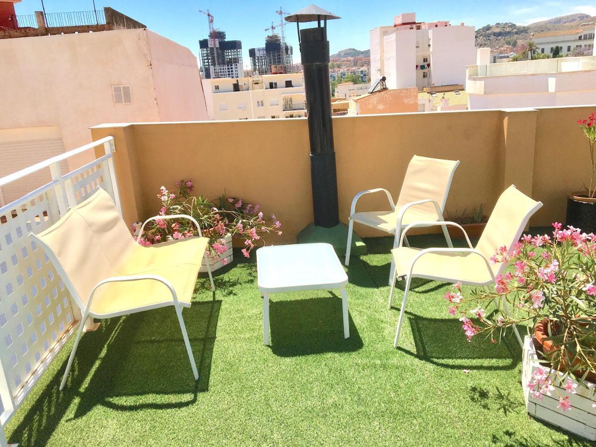 Room With Single Bed In Typical Townhouse With Rooftop Terrace Málaga Eksteriør billede